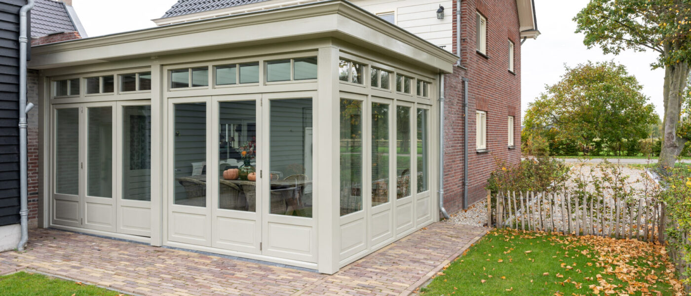 Landelijke serre in Wijk en Aalburg