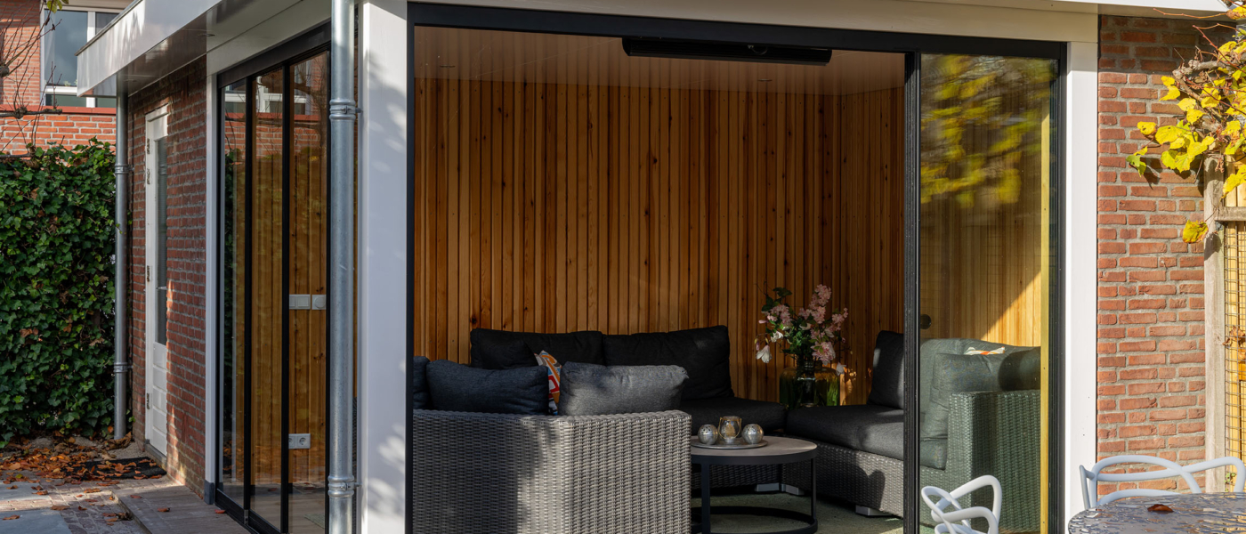 Moderne tuinkamer in Moordrecht met berging