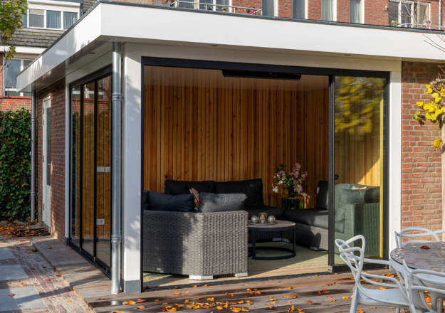 Moderne tuinkamer in Moordrecht met berging